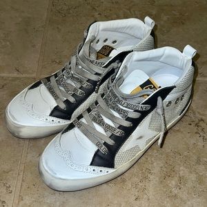 RARE- sold out - Golden Goose Mid-Star womens 36 / 6. No longer in production!